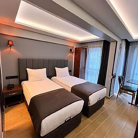 Db Hotel 5*